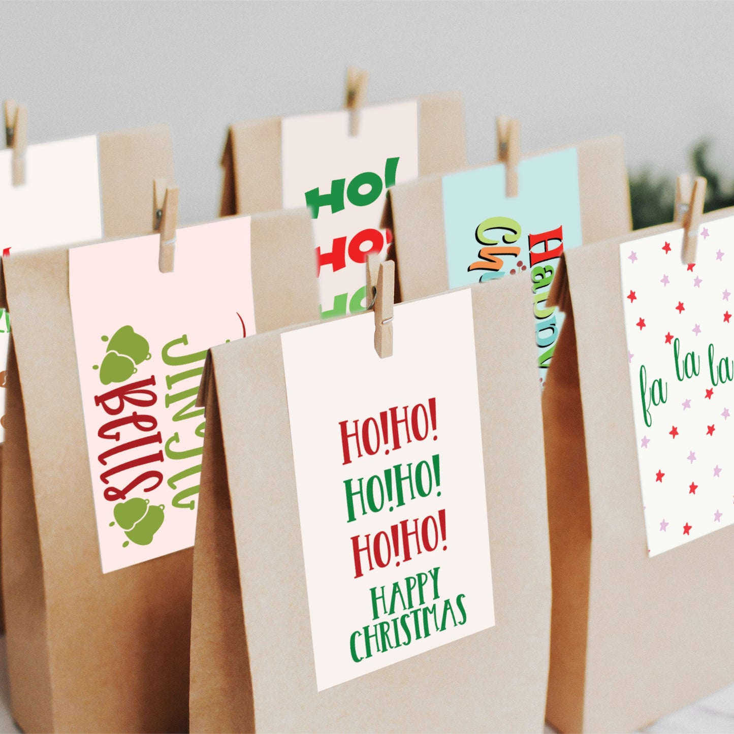 Christmas Gift Tags Printable - Set of 16